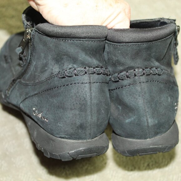 Skechers Wm 11 Relaxed Fit Air Cooled Memory Foam Black Leather Moccasin Bootie - Picture 5 of 6
